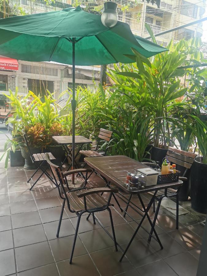 Sovanphum Riverside Phnom Penh Exteriör bild