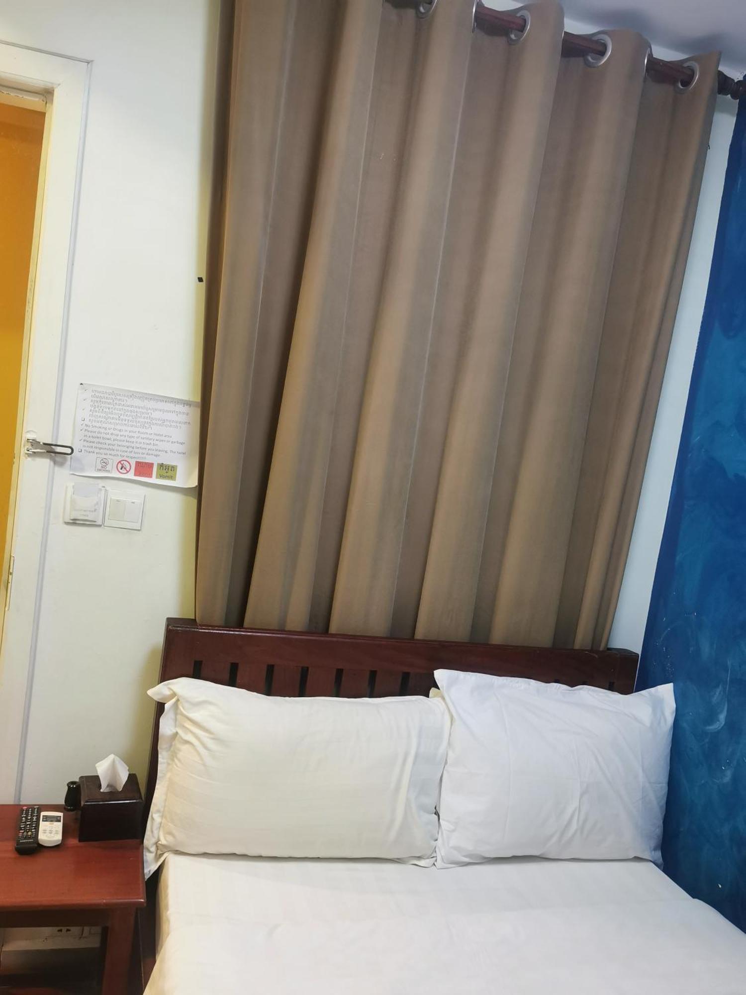 Sovanphum Riverside Phnom Penh Rum bild