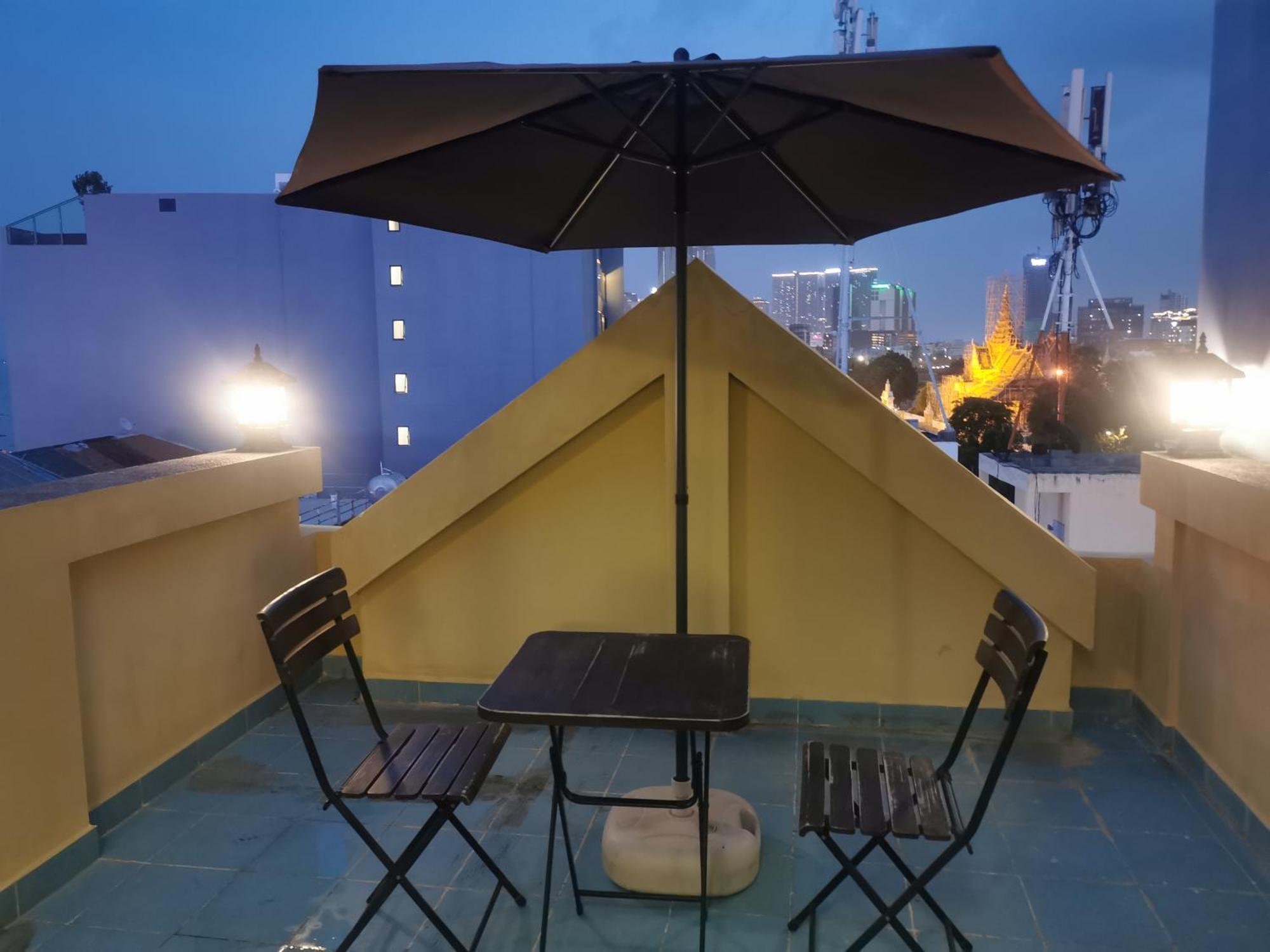 Sovanphum Riverside Phnom Penh Rum bild